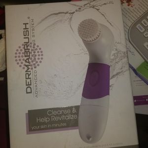 Dermabrush Advanced Cleaning System + Bonus NEW